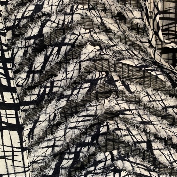 Parker 100% Silk Top with Fringe and Cutout Detail Size XS - Picture 6 of 8